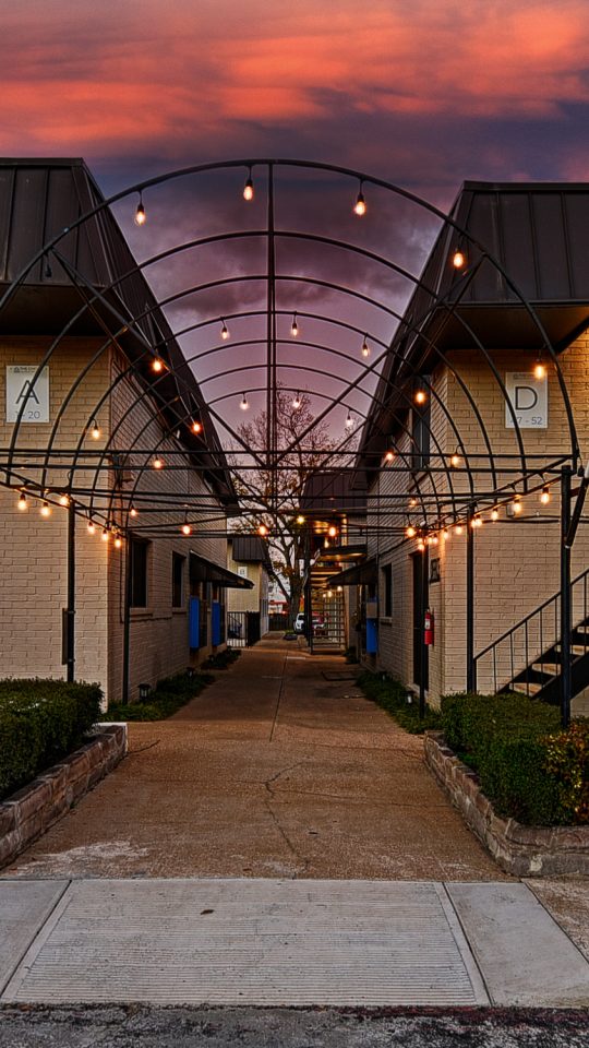 TheChoir SulphurSprings TX Apartment Homes Exterior Lights